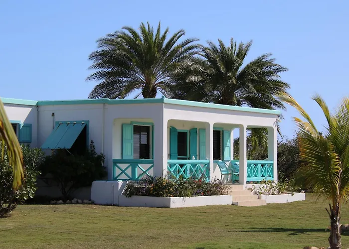 Coralito Bay Suites & Villas